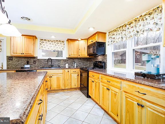 4th image of 355 Silver Run Valley Rd