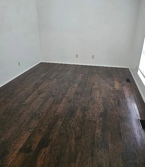 1101 W Madison St — Photo 4