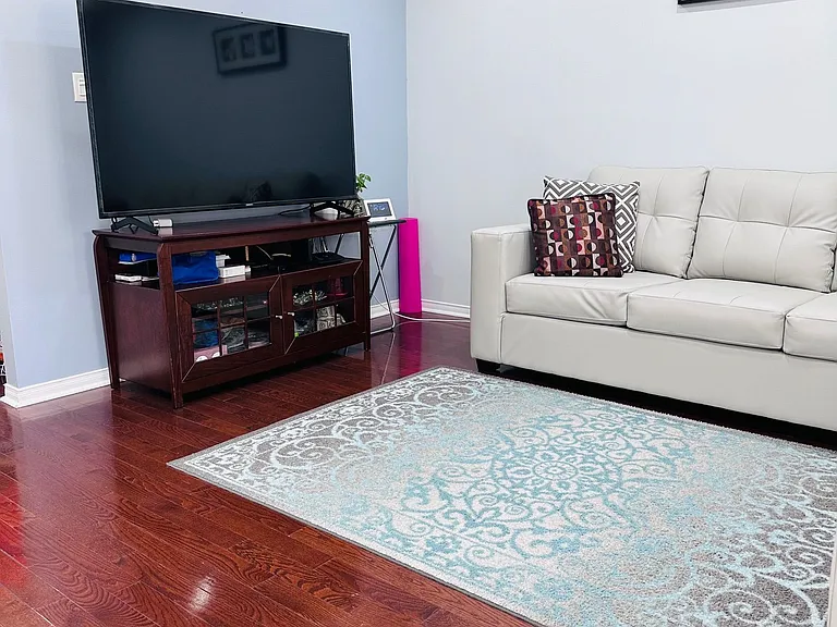 122 Hollingsworth Cir — Photo 14