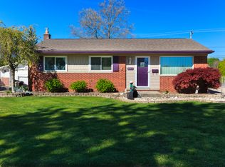 41311 Hamilton Dr, Sterling Heights, MI
