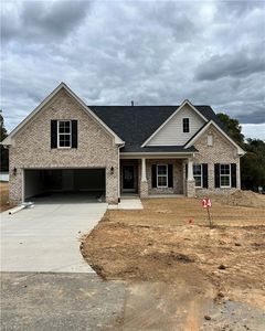 465 Rosewood Dr, Winston Salem, NC, 27127