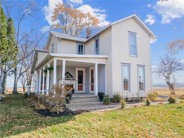 4427 Heck Rd, Saint Paris, OH 43072