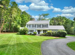 176 White Oak Shade Rd, New Canaan, CT 06840