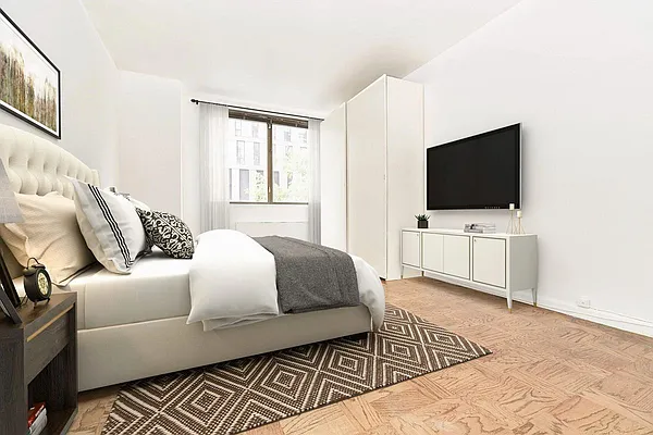 Rented by PocketBroker Inc | media 25