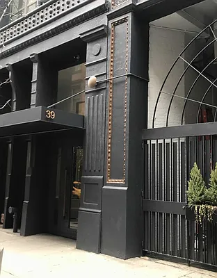 Sold by Corcoran | media 22