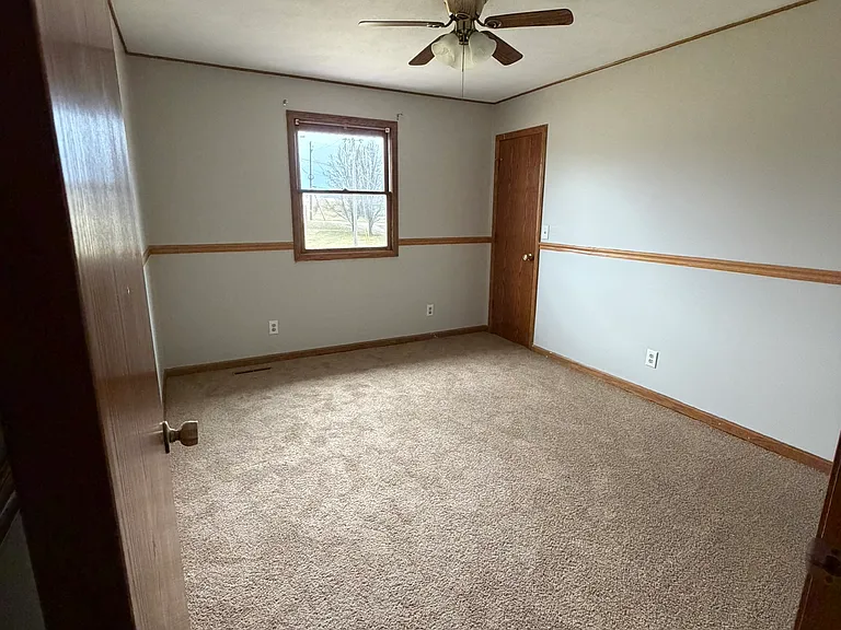 160 Pettyville Rd — Photo 13