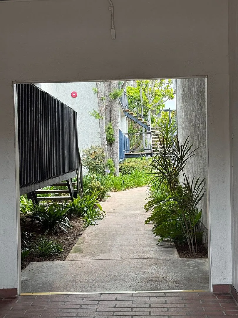 Building Photo - 25930 Narbonne Ave #110