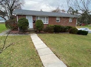 24 Barclay St, Greensburg, PA 15601