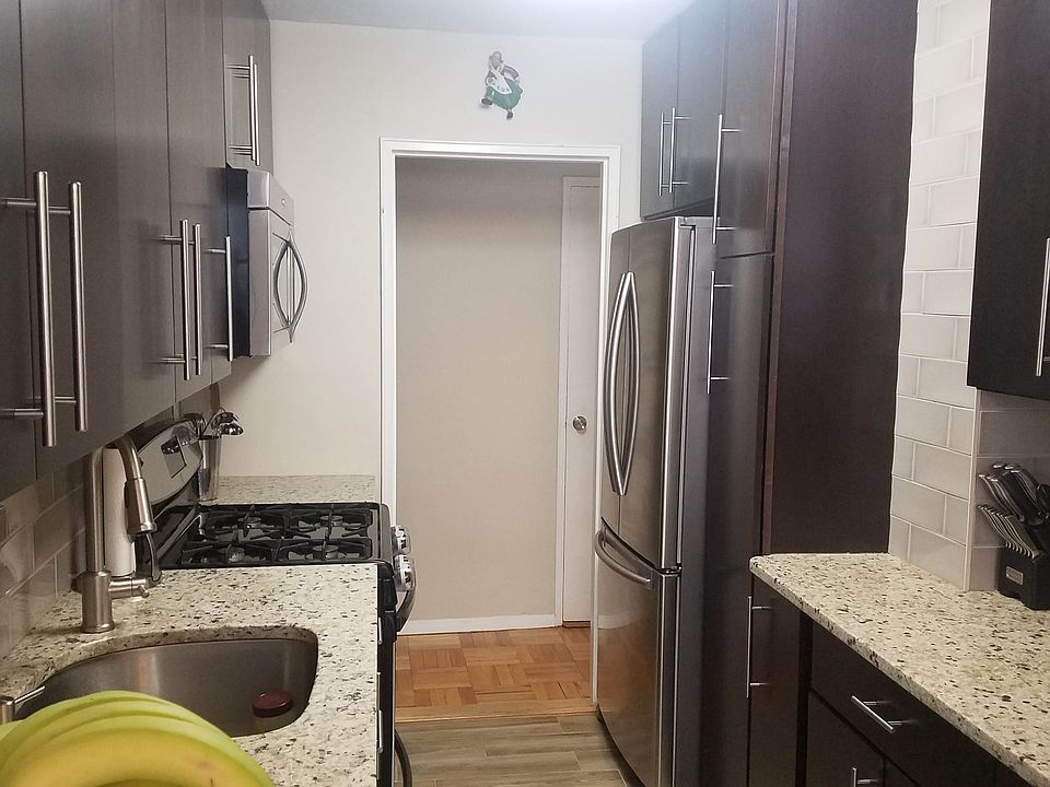 1st image of 8420 153rd Ave APT 1D