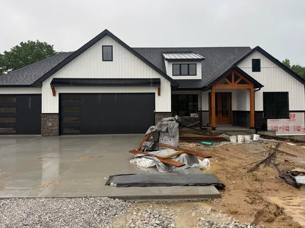 9000 N Highway Vv, Columbia, MO 65202