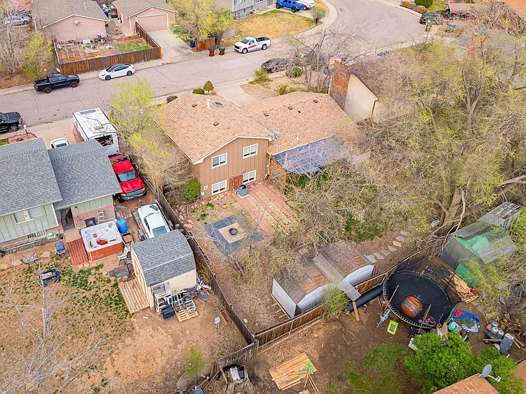 7317 Sullivan Cir — Photo 16