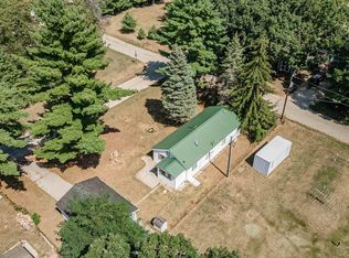 1919 Grove Ave, Friendship, WI 53934