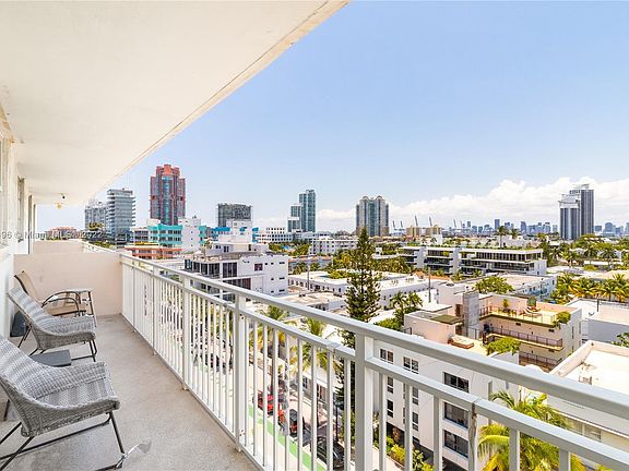 4th image of 345 Ocean Dr APT 903