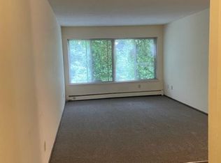 333 Oak Grove St #211, Minneapolis, MN 55403
