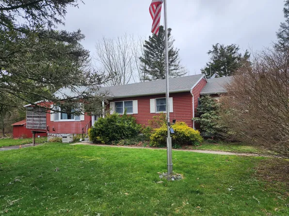 24 Swantown Road, Preston, CT 06365