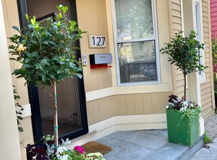 127 Reed St #2, Cambridge, MA 02140