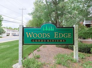 3 Dailey St APT I, Attleboro, MA 02703