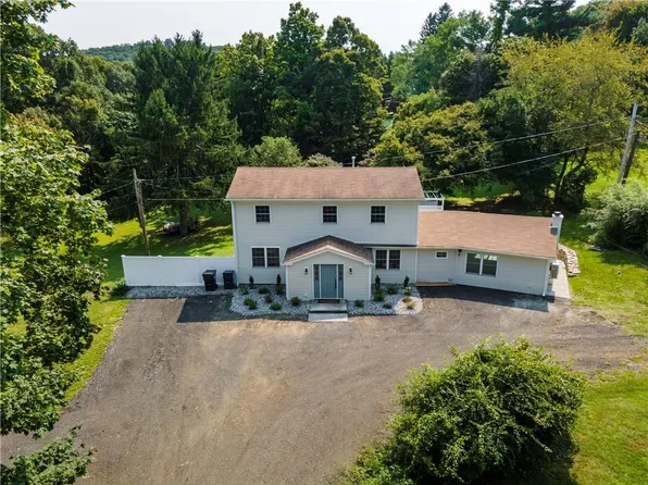 24 M And M Lane, Mahopac, NY 10541