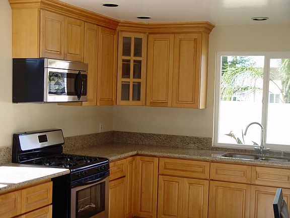 All new Granite kitchen 