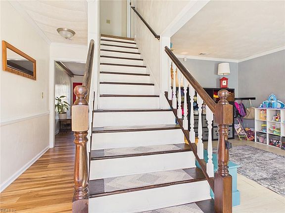 4th image of 5509 Quarterpath Gate