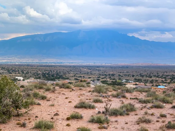 6016 Ridgeline Pl NE, Rio Rancho, NM 87144