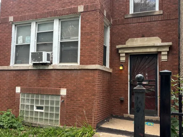 1452 N Laramie Ave, Chicago, IL 60651
