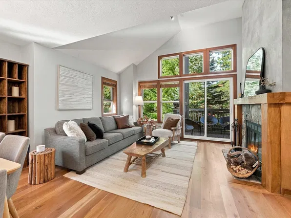 4661 Blackcomb Way #29, Whistler, BC V8E 0Z1