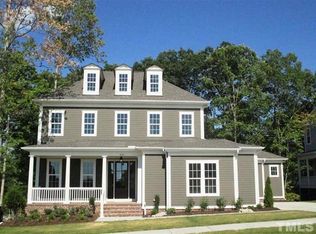 501 Rambling Oaks Ln, Holly Springs, NC 27540