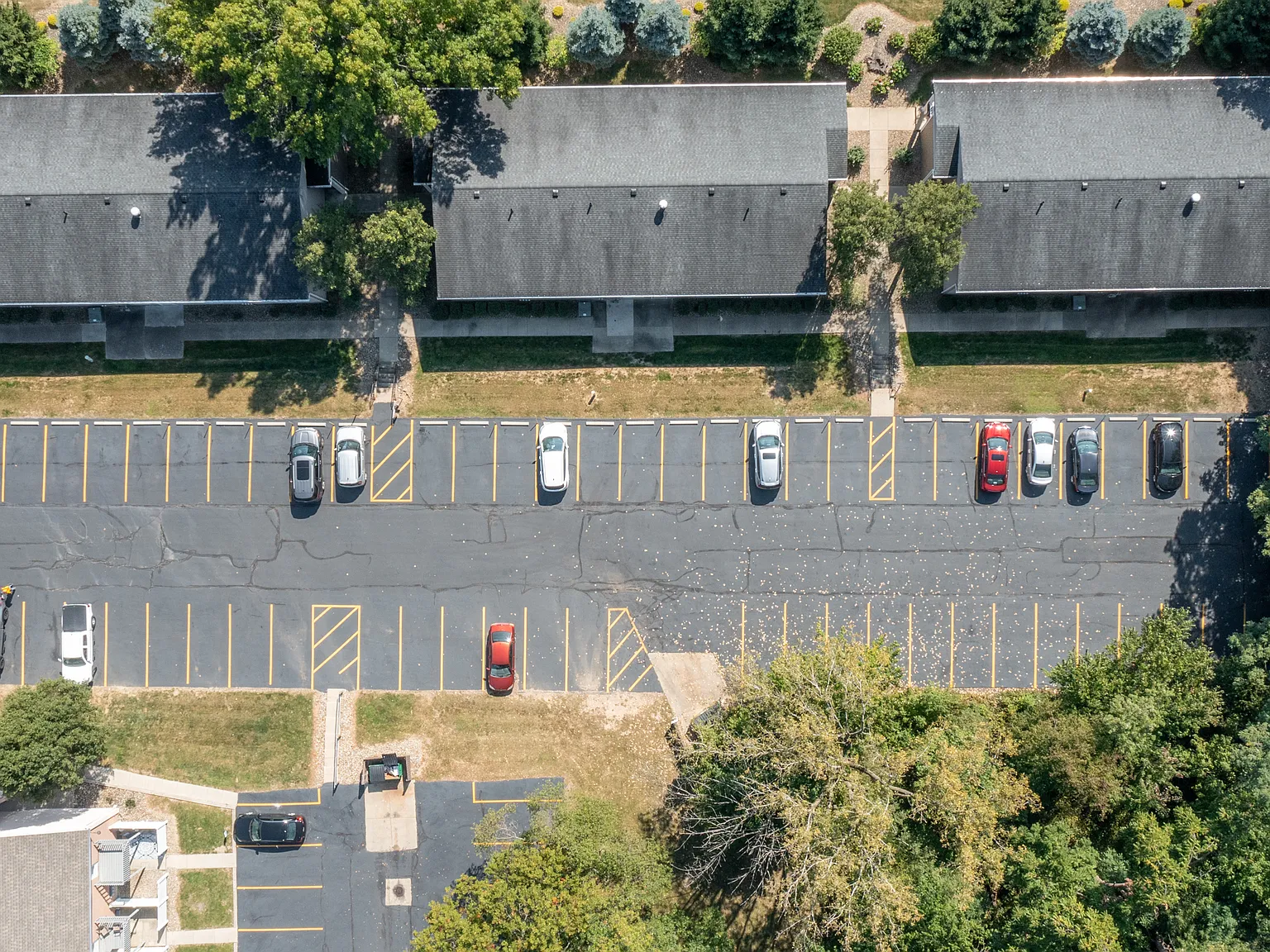 Graham Commons — Photo 4