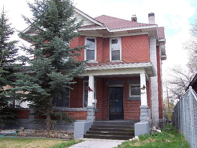 1st image of 423 I St