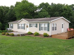 228 Tad Ln, Elkin, NC 28621