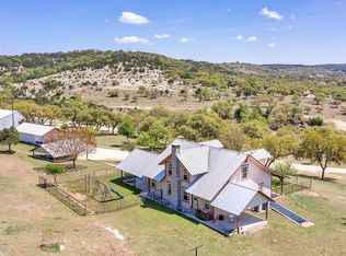 160 SE Flach Rd, Comfort, TX 78013