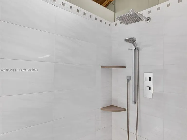 2619 S Parkview Dr — Photo 45
