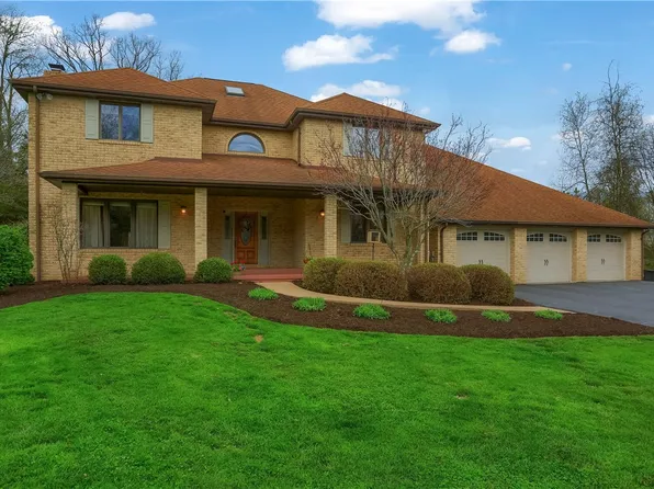 110 Larkspur Cir, Butler, PA 16002