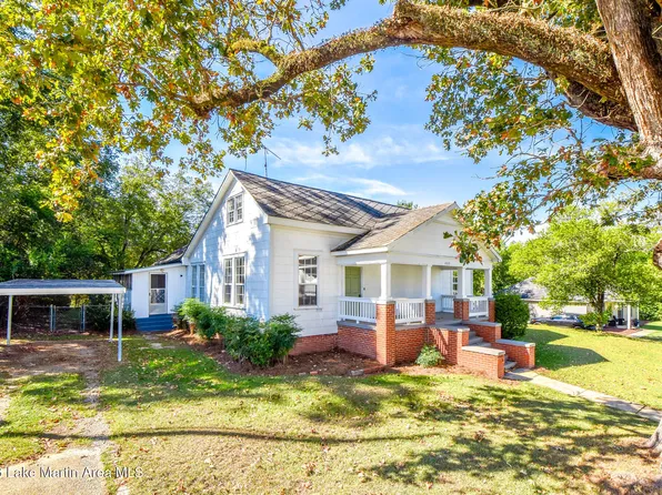 409 James St, Tallassee, AL 36078
