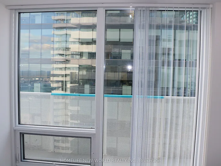 100 Harbour St #4210 — Photo 10