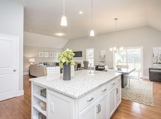 19 Country Ln #19, Rochester, MA 02770