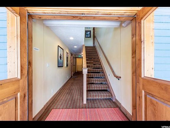 2nd image of 1159 Empire Ave #1-4
