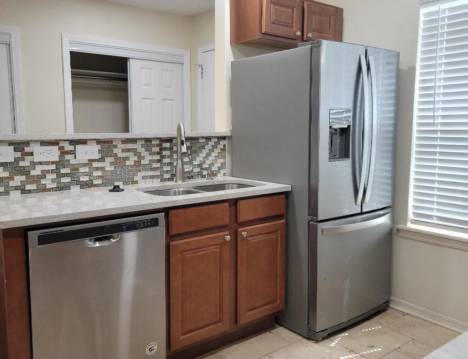 2 bed, 2.5 bath, 1188 sqft, $1,199 — Photo 4