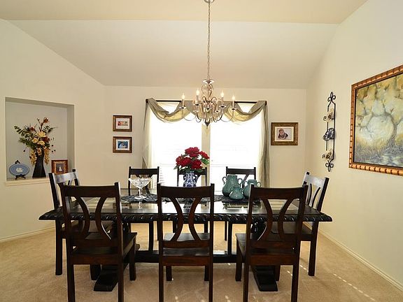 4th image of 2846 Chalet Knolls Ln