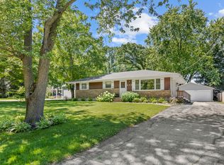 414 Russell Ave, Winthrop Harbor, IL