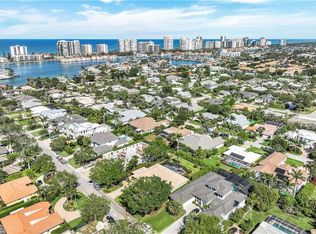 635 Anchor Rode Dr, Naples, FL 34103