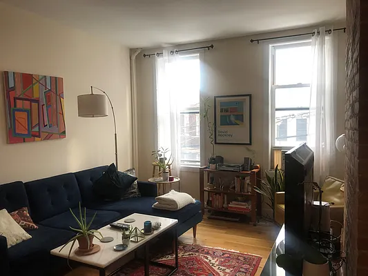 Rented by Douglas Elliman | media 10