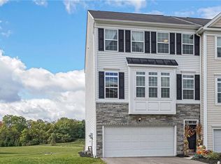 21 Roosevelt Dr, Mc Kees Rocks, PA 15136