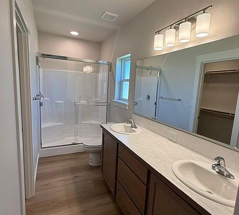 5th image of 3656 Barbera St