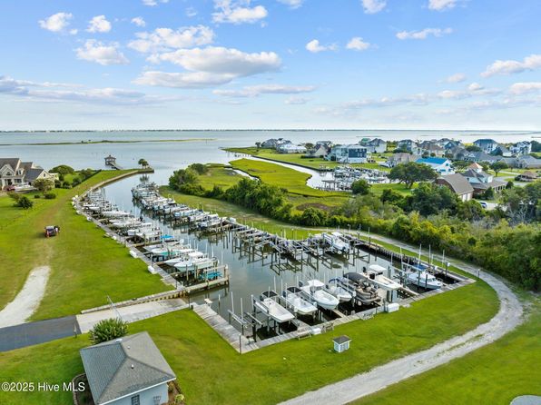 146 Skipper Court, Newport, NC 28570