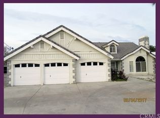 15952 Willow St, Hesperia, CA 92345