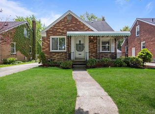2104 Kalama Ave, Royal Oak, MI 48067