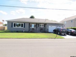 105 Harvard Ave, Amsterdam, NY 12010