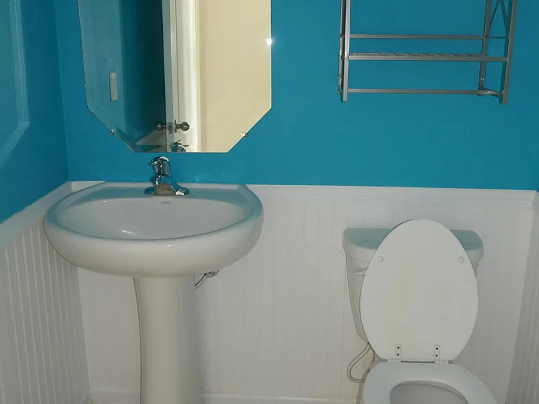 375 Great Lakes Ct — Photo 36